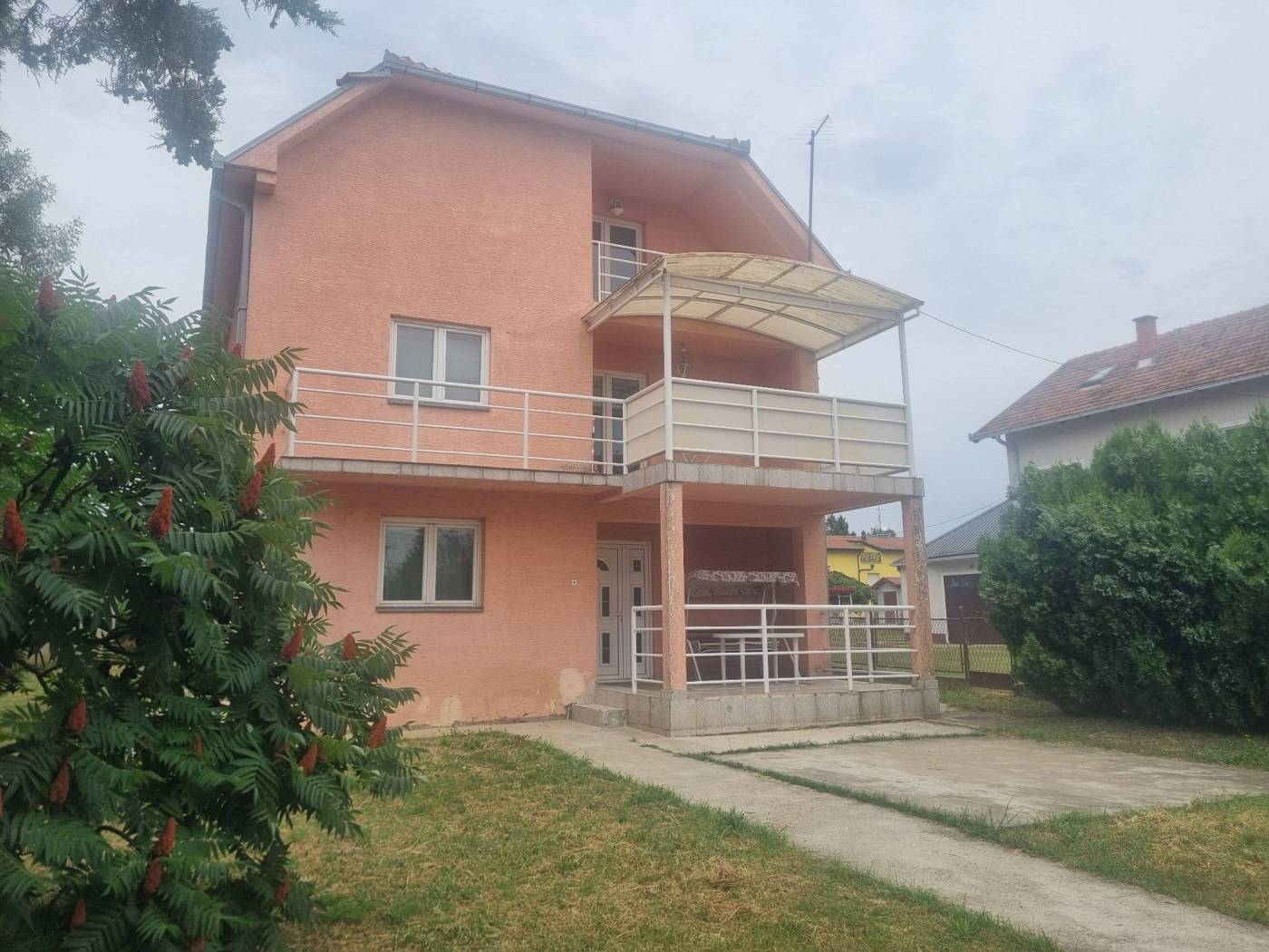 Kuća – Beograd - Prikaz 2