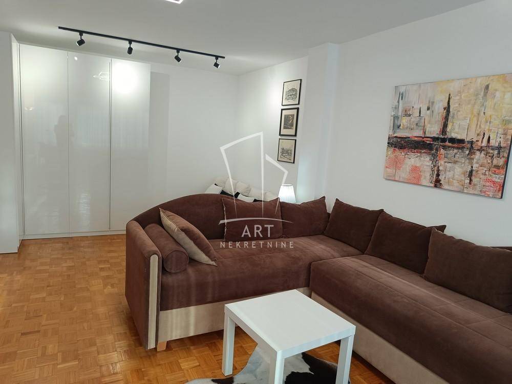 Stan – Beograd - Prikaz 2