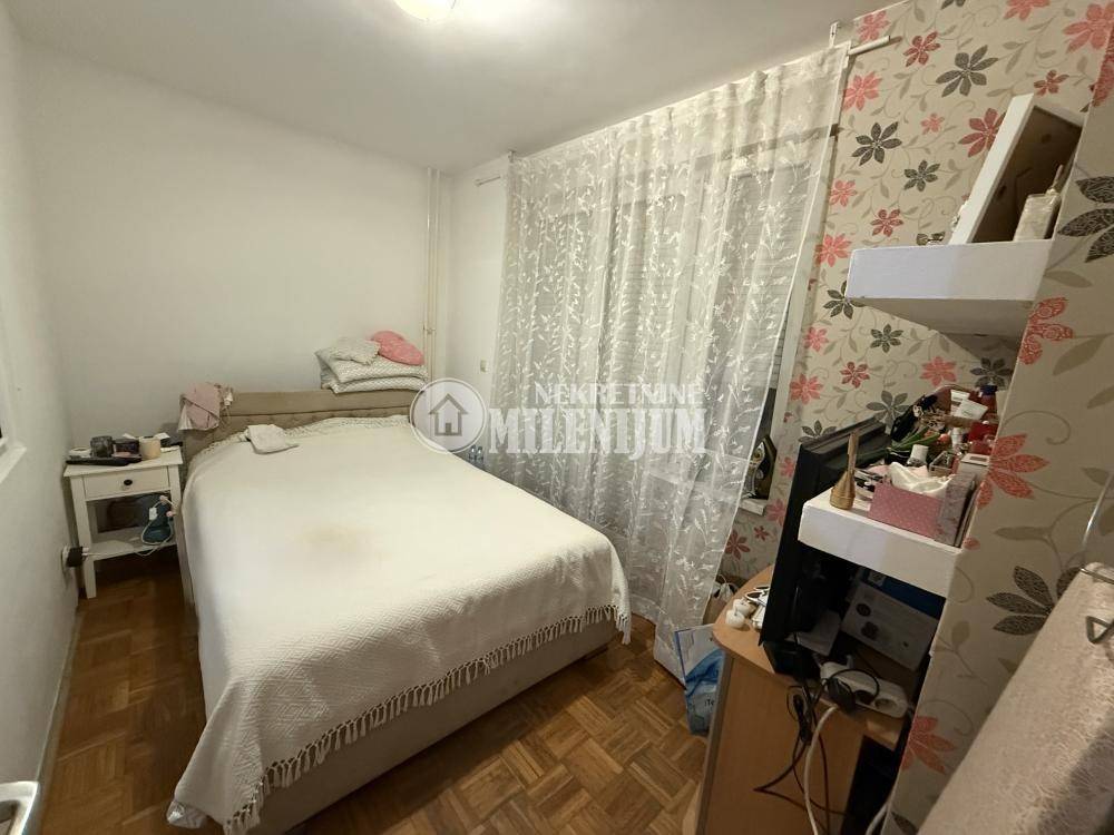 Stan – Beograd - Više