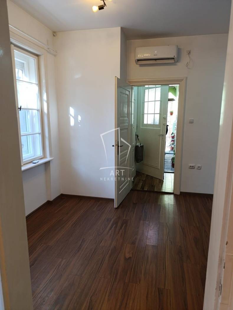 Nebojšina, Poslovni prostor 47,5 m² ID#9076 - Prikaz 2