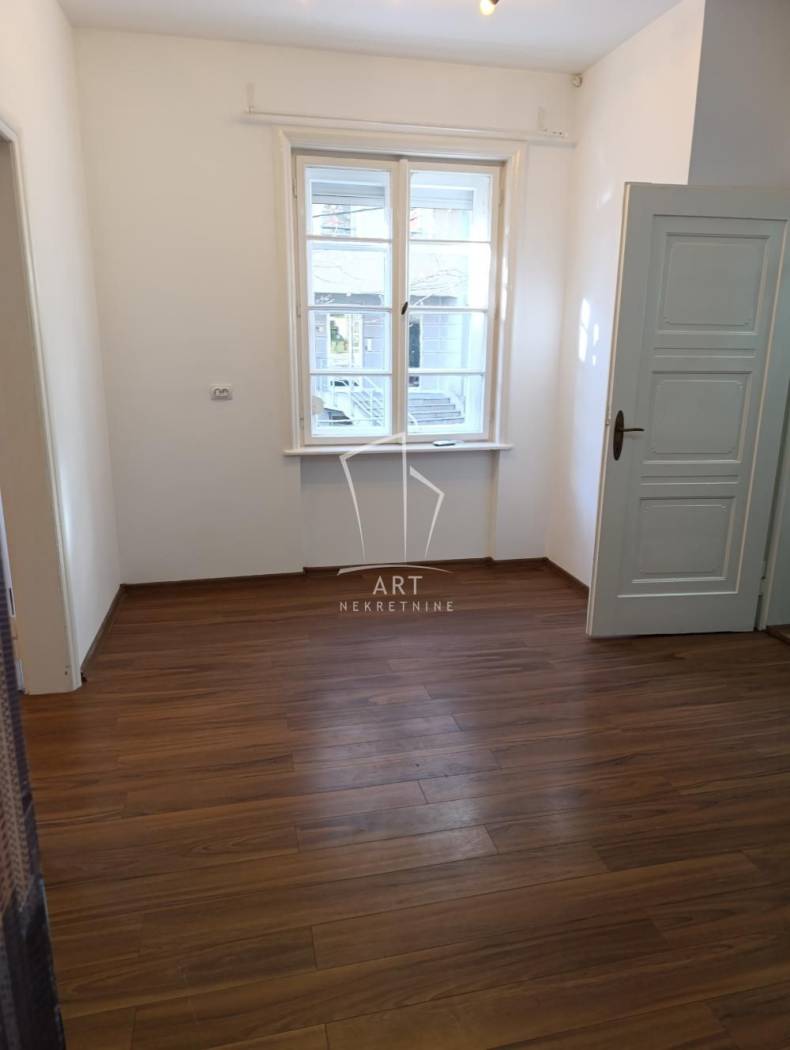 Nebojšina, Poslovni prostor 47,5 m² ID#9076 - Prikaz 4