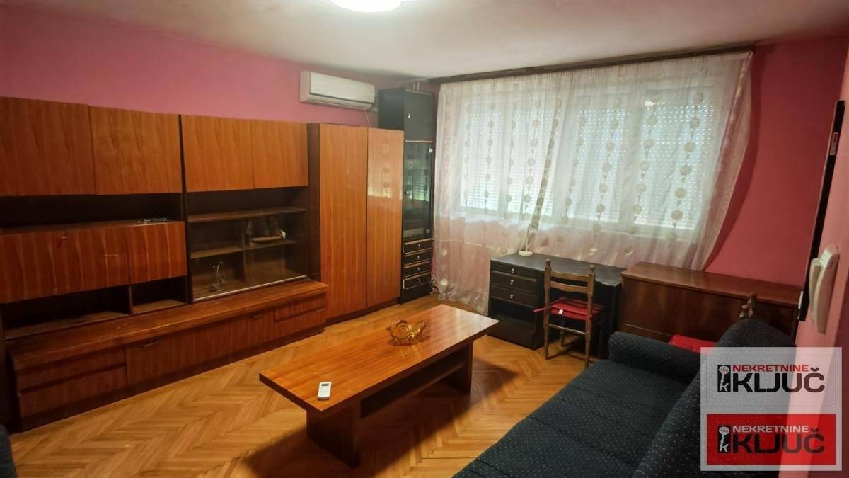 Stan – Novi Sad - Više