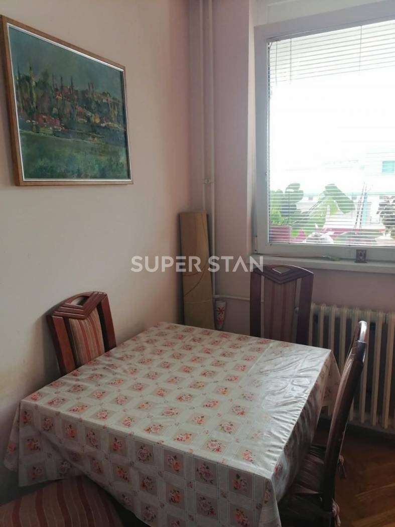 Stan – Beograd - Više