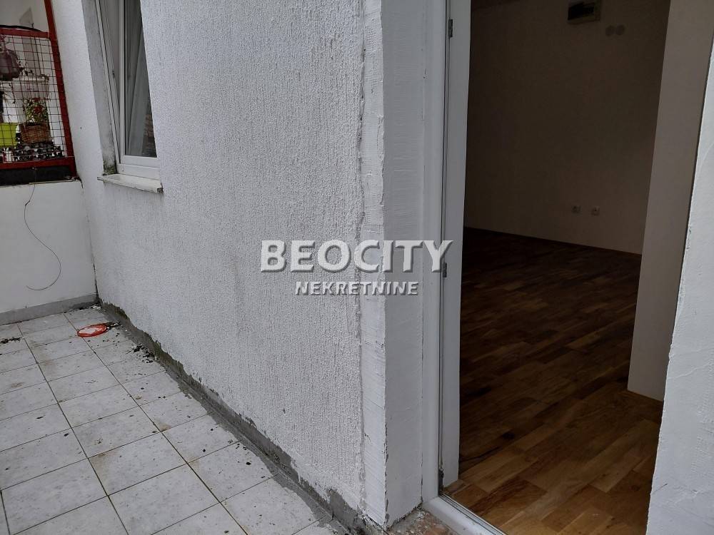 Stan – Beograd - Više