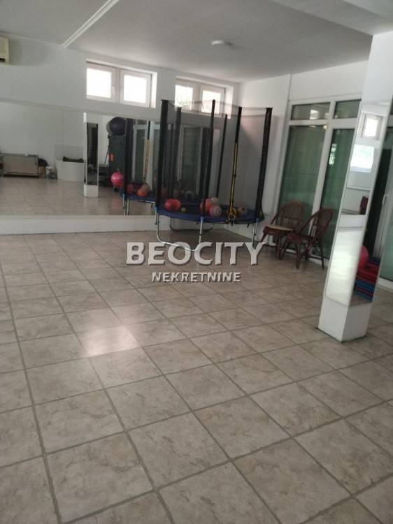 Rakovica, Skojevsko naselje, Luke Vojvodića, 1.0, 90 m², 800EUR - Prikaz 2