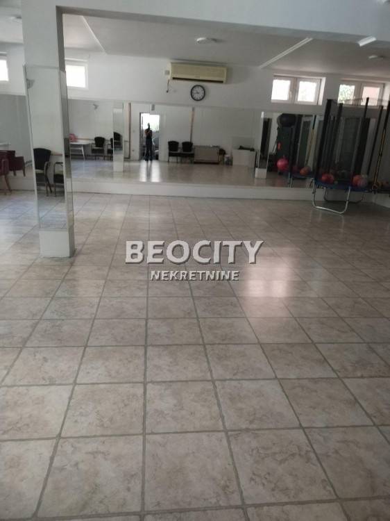 Rakovica, Skojevsko naselje, Luke Vojvodića, 1.0, 90 m², 800EUR - Prikaz 4