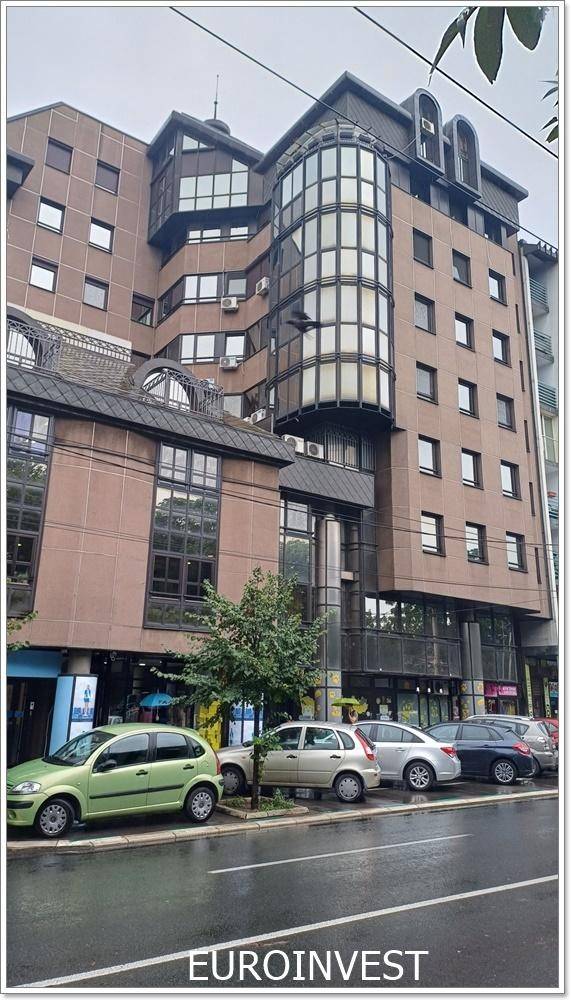 Appartament ta' 3 kamra, 152 m²