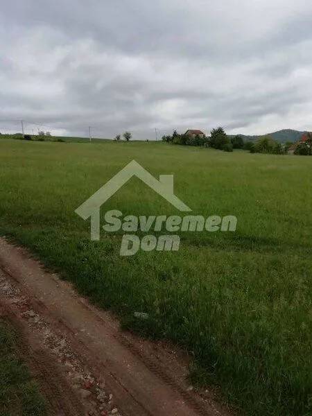 Zemljište, 1515 m²