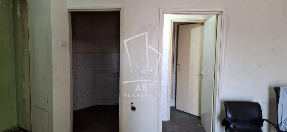 Lokal za renoviranje po vašoj meri Brankova ulica, 30 m² ID#15744 - Prikaz 5