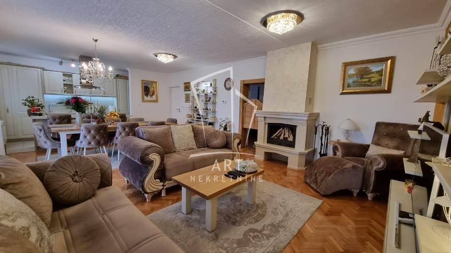 Kuća – Beograd - Prikaz 2