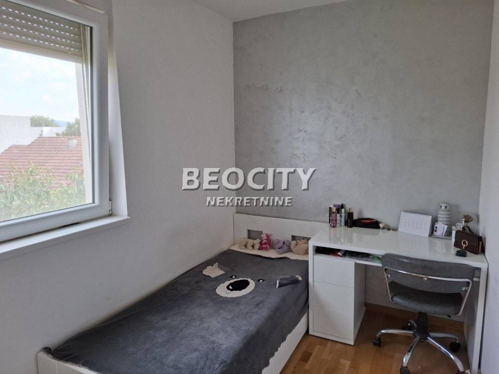 Stan – Novi Sad, Adice, MZ Adice - Više