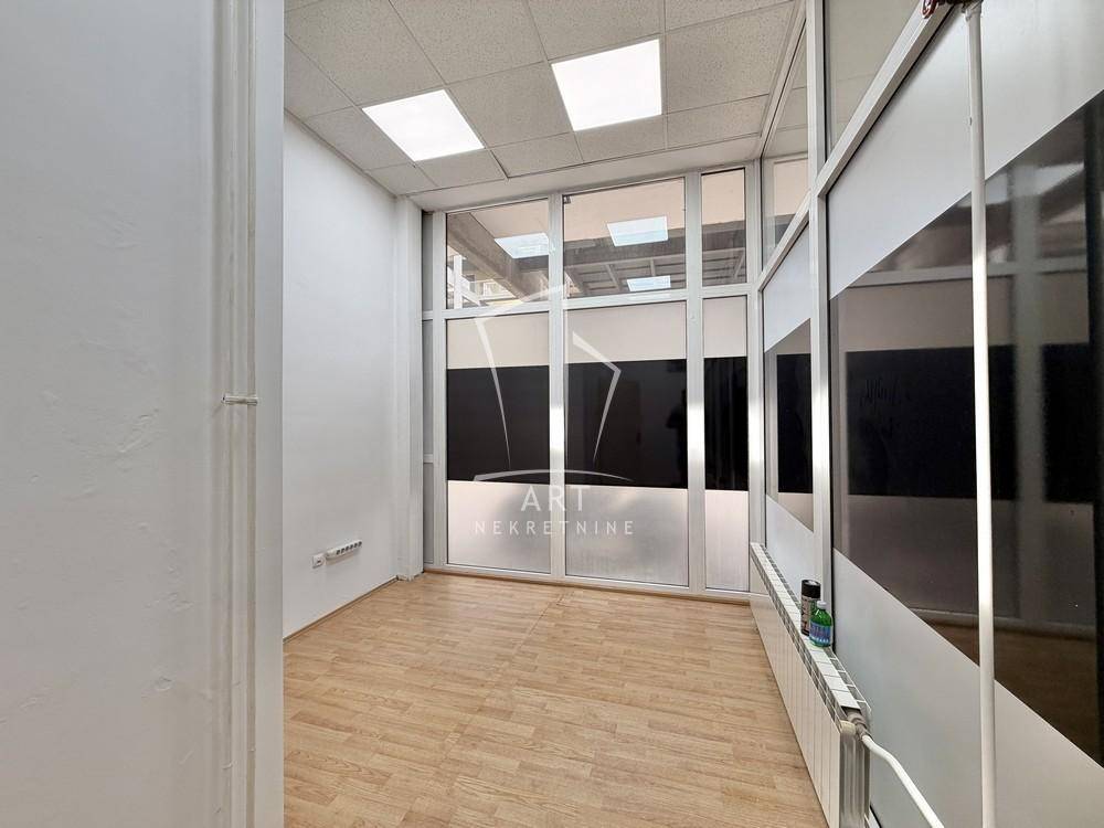 35 m², Lokal/PP, uni.naselje, Novi Merkator ID#15699 - Prikaz 4