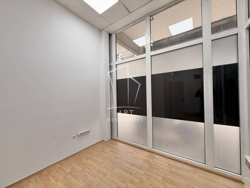 35 m², Lokal/PP, uni.naselje, Novi Merkator ID#15699 - Prikaz 5