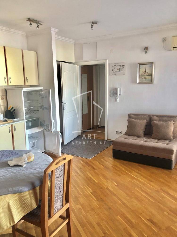 1-bed apartment, 51 m²