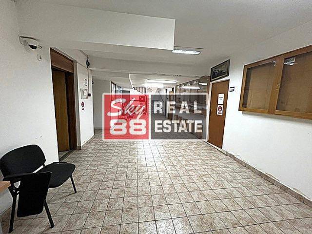 Cukarica, kod Ada Moll-a, top lokacija, poslovni prostor ID#2523 - Prikaz 4