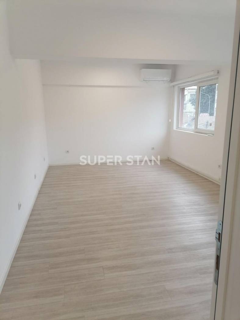 15/m uključeni troškovi i tri garažna mesta ID#1321 - Prikaz 5