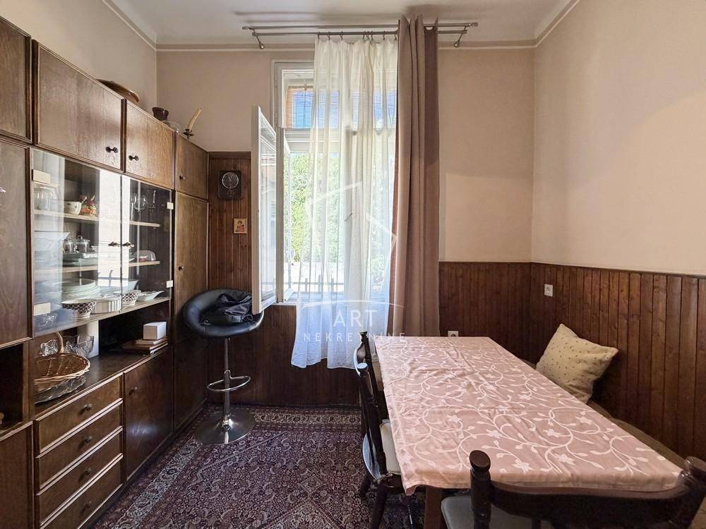 Stan – Beograd - Više